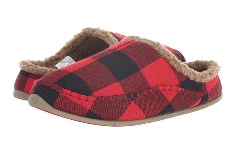 7 Best Men’s House Slippers That Go From Indoor to Outdoor Wear ...