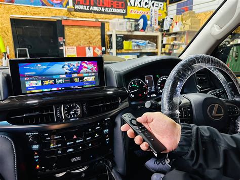 LEXUS LX570 レクサス純正ナビ用 後付けワイヤレスCarPlayHDMI入力インターフェースのご紹介 HOT WIRED