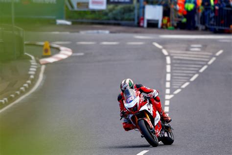 Peter Hickman Unleashing Speed With DYMAG UP7X Wheels