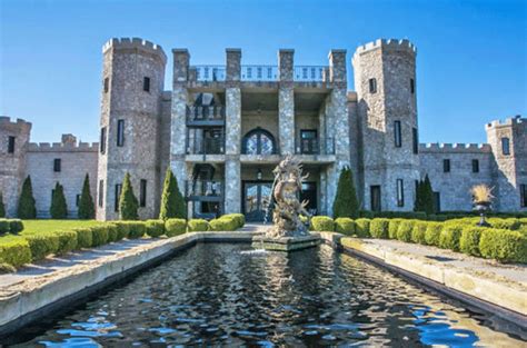 Inside The Kentucky Castle The Jacket Journal