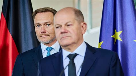 Ampelkoalition Christian Lindner schlägt Neuwahlen vor Olaf Scholz