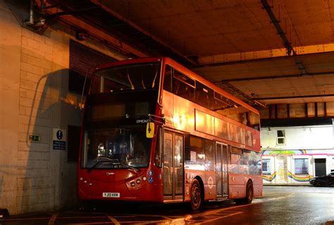 Ome Metrodecker Yj Hvm Metroline Ome Jacob Peatfield