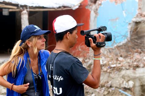 Fernanda Baumhardt Vozes Flor Da Pele