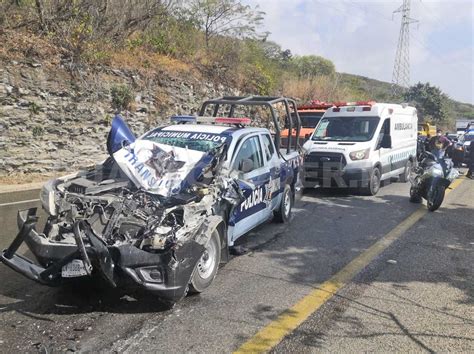 Se Estrella Patrulla Tres Oficiales Resultan Heridos