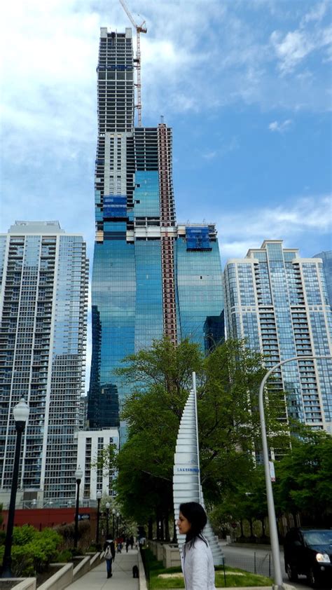 101-Storey Vista Tower Tops Off in Chicago | SkyriseCities