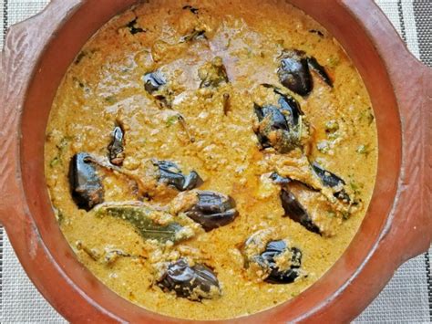 Bagara baingan (eggplant masala curry) - CookTogetherCookTogether