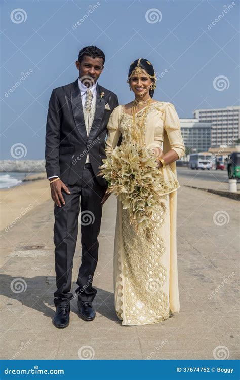 Couples De Mariage à Colombo Sri Lanka Photographie éditorial Image