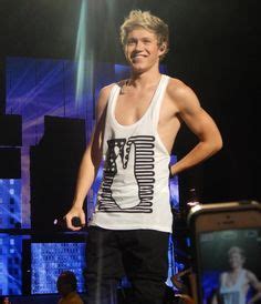 Niall Horan Exposes His Muscle Body Naked Male Celebrities