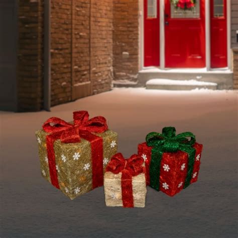 Northlight Lighted Gift Boxes Christmas Outdoor Decorations 10 Red