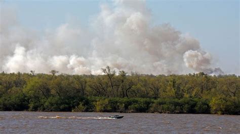 Otra Vez Hay Focos De Incendio En Las Islas Entrerrianas Frente A Rosario