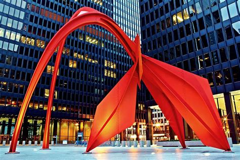 Alexander Calder Sculptures In Chicago