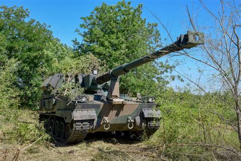 Zelensky Poland Delivered A Batch Of Ahs Krab Self Propelled Howitzers