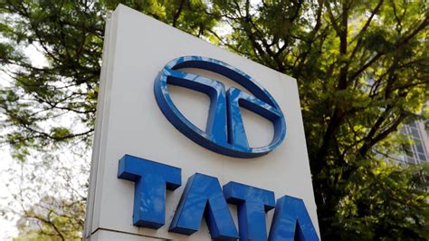 Tata Motors Closes Q1 FY24 With Net Profit Of Rs 3 300 65 Crore