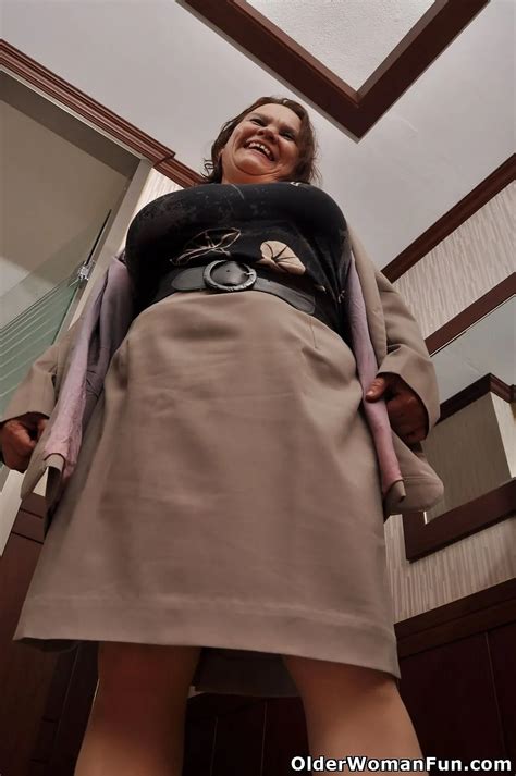 Year Old Granny Gloria From OlderWomanFun Nude Pics XHamster