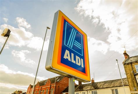 Aldi Competitors Analysis - Business Chronicler