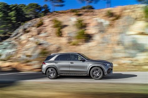 2020 Mercedes AMG GLE 53 Revealed As 435 HP Seven Seater With EQ Boost