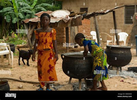 Nigerianische Kinder Fotos Und Bildmaterial In Hoher Aufl Sung Alamy