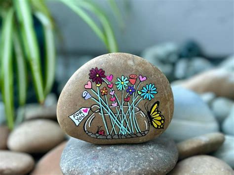 Pin By Rebecca Junghans On Clay In Painted Rocks Rock Flowers