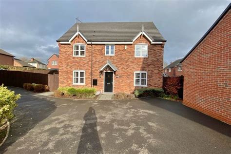 4 Bed Detached House For Sale In Holywell Fields Hinckley