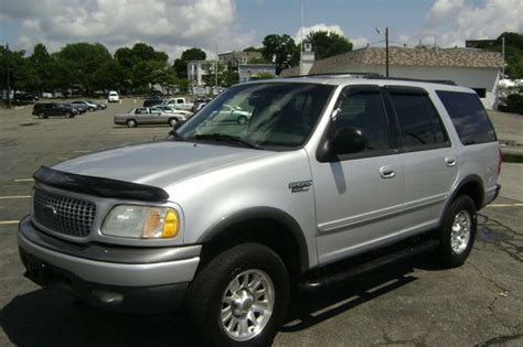 Buy Used 2001 Ford Expedition Xlt 4x4 Triton V8 Auto Clean No Reserve In Revere