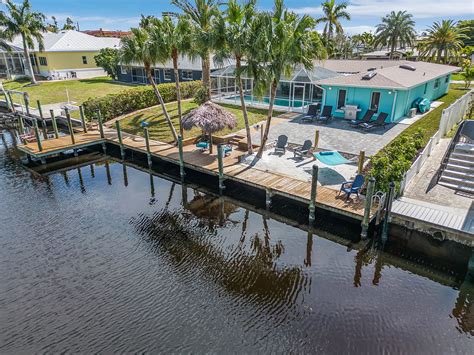 Roelens Vacations | Siesta Key, Cape Coral, Fort Myers Beach, Sarasota