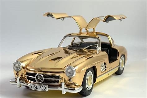 Minichamps Mercedes Benz Sl Gullwing From Gold