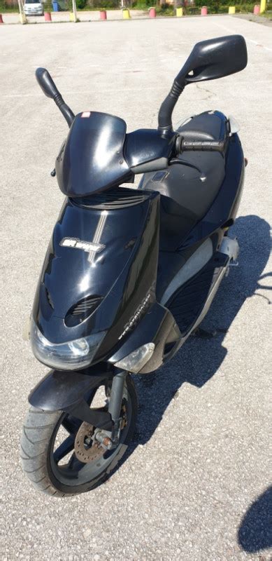 Aprilia Sr 50 Skuter Motor Motocikl Motocikli OLX Ba