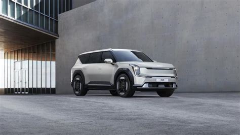 Imagens do novo SUV elétrico topo de gama Kia EV9 7 lugares AWAY