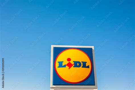 Lidl Supermarket Chain Brand Logo Stock Photo Adobe Stock