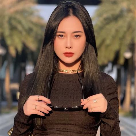 ảnh diễn viên Phương Oanh sexy diện bikini nóng bỏng