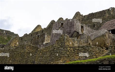 El Templo Del Sol En La Ciudad De Machu Picchu Cusco Peru Fotograf A