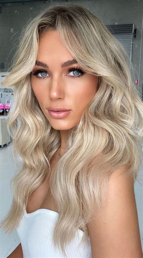 Best Hair Colour Trends That Ll Be Big Blonde Chameleon Shade