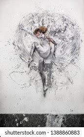 Naked ballerinaの 点のロイヤリティフリー画像写真素材絵 Shutterstock