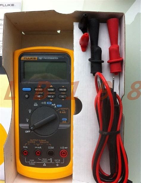 ONE NEW Fluke 787 ProcessMeter Digital Multimeter Loop Calibrator Lead