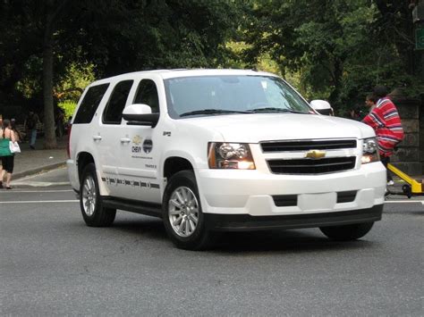 2008 Chevrolet Tahoe Hybrid Base - 4dr SUV 6.0L V8 Hybrid 4x4 auto