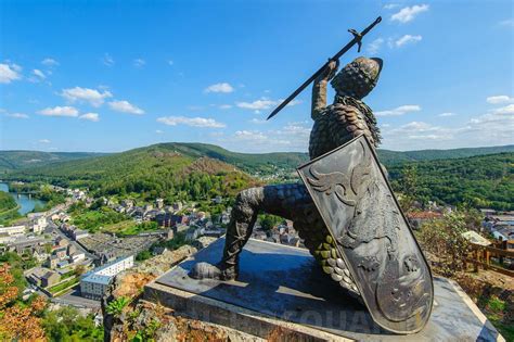 Lhermitage Et La Statue Dardennor Bogny Sur Meuse