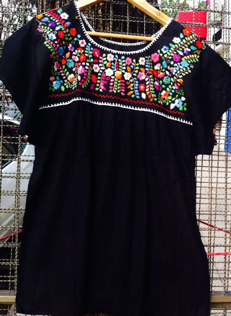 Venta Blusas Bordadas Mexicanas Negras En Stock