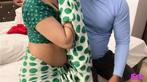 The Husband Was A Jerk And His Friend Inserted His Penis Into His Wife S Pussy XHamster