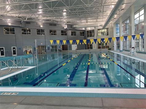 THE HEIGHTS AQUATIC CENTER - Landmark Aquatic