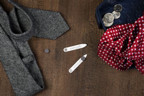 How To Use Collar Stays With Magnets at Valeria Sturm blog