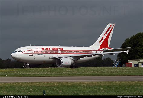 Vt Evw Airbus A Air India Mark J Moran Jetphotos