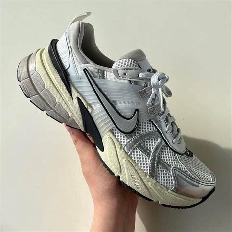 Nike V K Run Metallic Silver