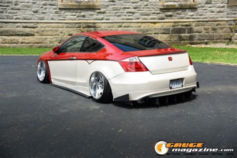 2010-honda-accord-coupe - Gauge Magazine