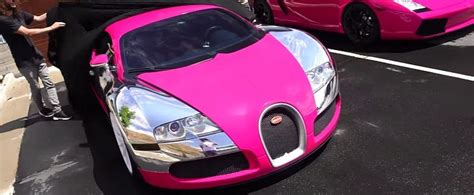 YouTuber Wraps His 2008 Bugatti Veyron in Pink Despite Everyone's ...