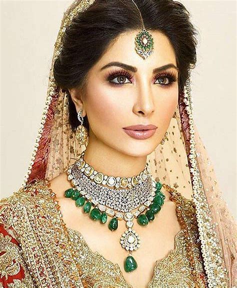 Top Pakistani Jewelry Designers You Must Shop From For Your Big Day