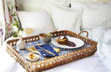 18 Delightful Breakfasts on Trays to Make You Feel Like a Duchess ...