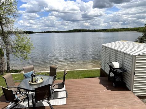 Lake Metigoshe State Park, Bottineau: airbnb, hotels and vacation rentals