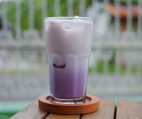 What Does Taro Milk Tea Taste Like Unveiling Its Flavor Profile