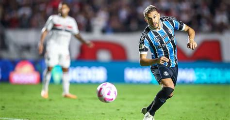 Grêmio chega a terceira derrota seguida e defesa chega a número preocupante