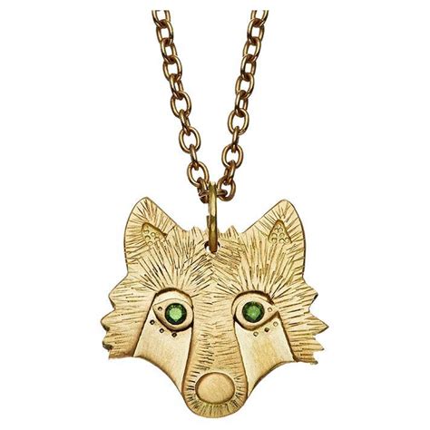 The Zorro Fox Ethical Amulet 18ct Fairmined Gold Green Diamond Eyes